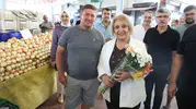 Başkan Vekili  Şen Sahaya İndi İlk Durak Pazar Esnafı Oldu