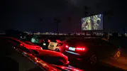 İnciraltı’nda Arabada Sinema Keyfi