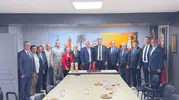 CHP İzmir Başkanı Gümrükçü'den Demokrat Parti'ye Nezaket Ziyareti