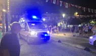 Çeşme'de Otomobil Küçük Çocuğa Çarptı