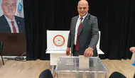 DSP İzmir İl Kongresi'nde Adem Yaşar Yeniden Başkan Seçildi