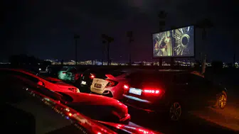 İnciraltı’nda Arabada Sinema Keyfi