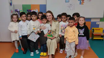 Başkan Mutlu, Oyun Evi Minikleriyle Yeni Dönem Heyecanını Paylaştı