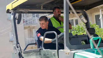 İzmir’in Dört Bir Yanında Asfalt Mesaisi