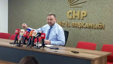 CHP İzmir İl Başkanlığı'ndan "Bölünme ve Yeniden İnşa" Açıklaması