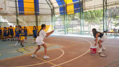 Seferihisar'da tatil sporla değerleniyor: 600 çocuk geleceğe hazırlanıyor