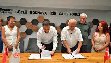 Bornova'da gümüş yıllar başlıyor: 60 yaş üstüne özel üniversite kapılarını açıyor