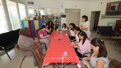 ENGELSİZ YAŞAM MERKEZİ’NDE ÜRETEREK GÜÇLENİYORLAR