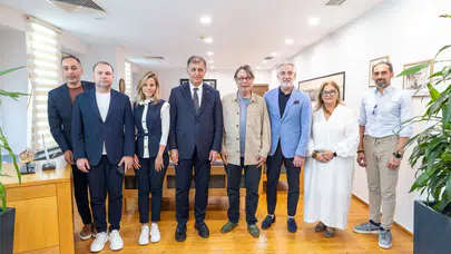 Başkan Tugay ve Sepil Göztepe’nin İnciraltı projesini görüştü