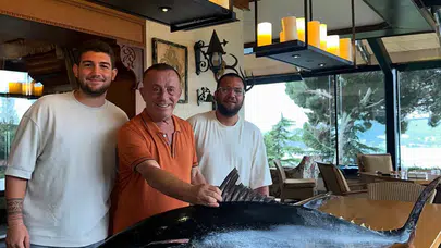 ÜNLÜ İŞ İNSANI ALİ AĞAOĞLU’NUN DEV ORKİNOSU İZMİR’DEN