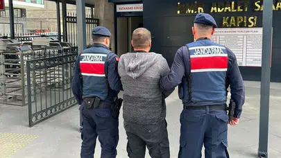 33 Yıl Hapisle Aranan Suçlu Kınık'ta Jandarma Tarafından Yakalandı