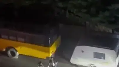 Beylikdüzü’nde dehşet anları: Çocuğunun yanında vahşice saldırdılar