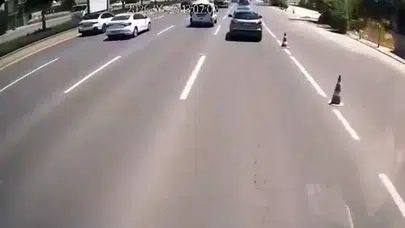 Ankara'daki feci kazanın güvenlik kamerası görüntüleri dehşeti gözler önüne serdi