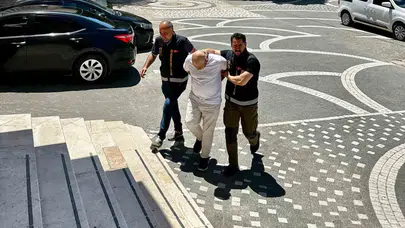 Yolcu otobüsünde zehir operasyonu: 5 bin adet hapla yakalandı