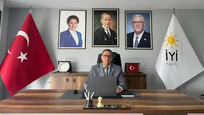 Honaz siyasetinde duygusal veda: İlçe başkanı ailevi nedenlerle nöbeti devrediyor