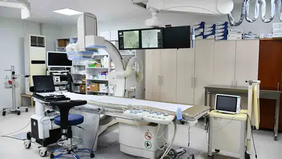 Düzce Üniversitesi'nde sağlıkta teknoloji devrimi: Ameliyatsız tedavi dönemi başladı
