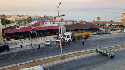 Silifke'de dehşet anları: Kontrolden çıkan kamyon ortalığı savaş alanına çevirdi