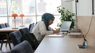Konaklı gençlerin sınav başarısında "Cumhuriyet" imzası: Sessizliğin adresi oldular