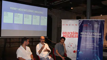 Üniversiteli adaylarına dijital gelecek rehberi: İş dünyası yapay zekâ ile yeniden şekilleniyor