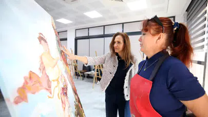 Karşıyaka’da sosyal yaşamın yeni adresi: Zübeyde Hanım Sosyal Tesisi kapılarını açtı