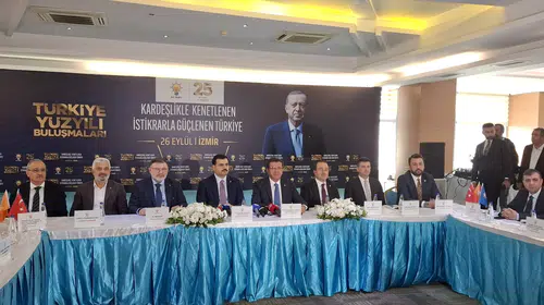 AK Parti İzmir’de Türkiye Yüzyılı Buluşmaları