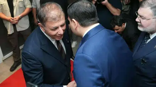 Dün hedefteydi, bugün kapıda karşılandı!