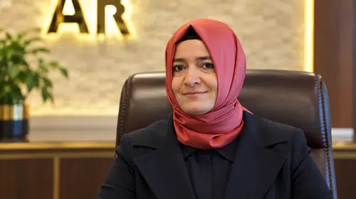 Fon soruşturmasında Fatma Betül Sayan Kaya ve eşine soruşturma İzni