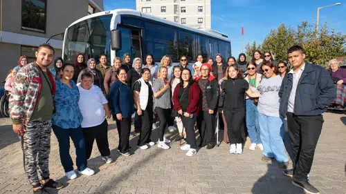 NARLIDERE BELEDİYESİ’NDEN ÖZEL ÇOCUKLAR VE KADINLAR İÇİN KÜLTÜR TURU