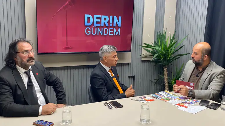 Saadet Partisi Buca Teşkilatı, Taner Özgür'ün Sunumuyla Derin Gündem Programında Yer Aldı