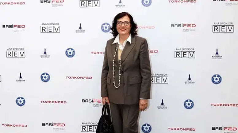 EBSO’da tarihi adaylık: Işın Yılmaz meclis başkanlığı için sahaya indi