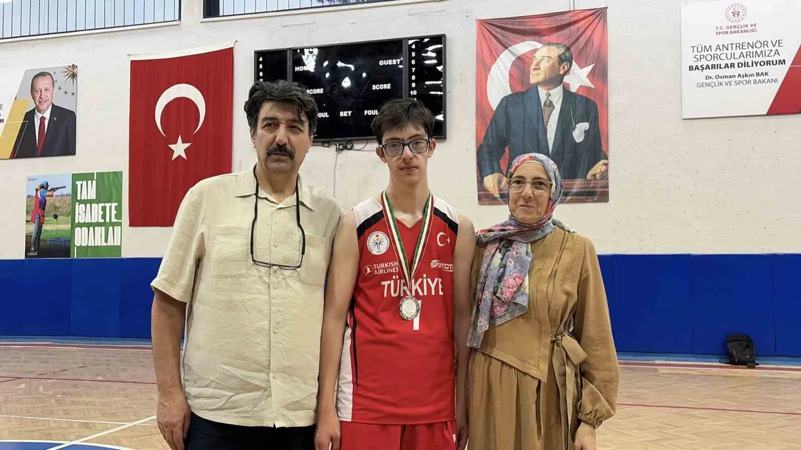 Mete Gazoz'un izinden gitti, dünya ikinciliğine uzandı: Osmaniye'nin gurur kaynağı oldu