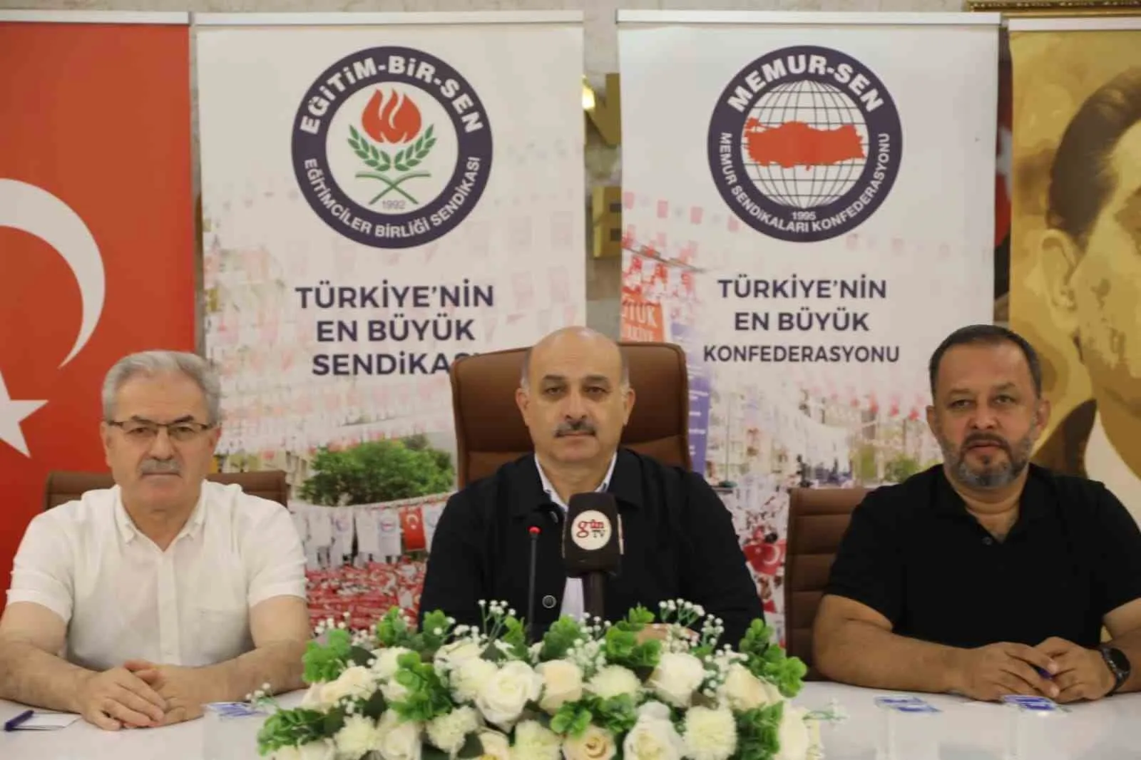 Adana eğitiminde sendikal güç gösterisi: 12. kez zirvede