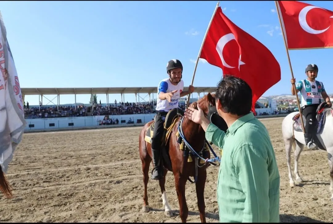 Cirit sahasında Selendi rüzgarı: Dört yıl sonra gelen büyük zafer