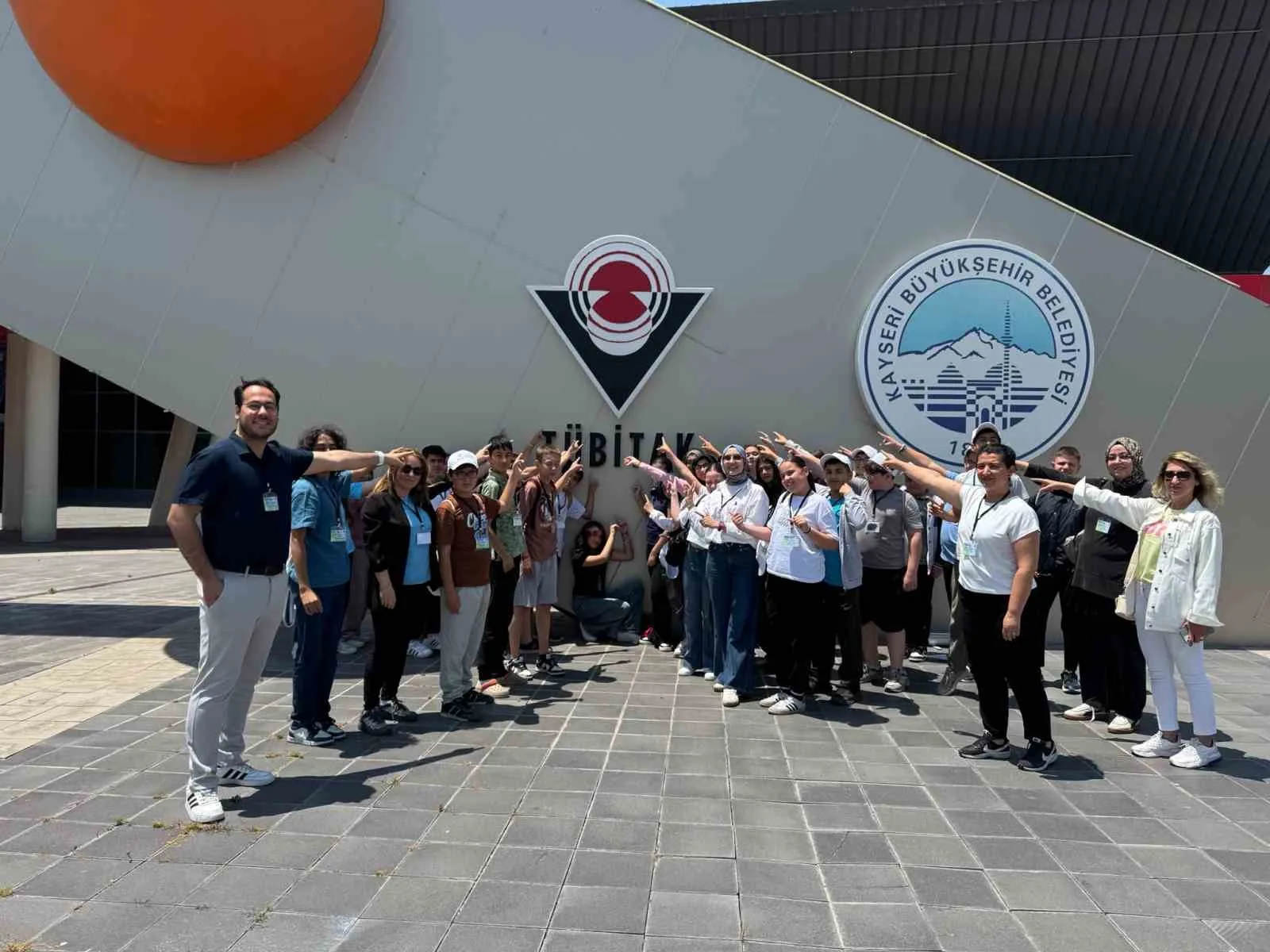 570 proje arasından sıyrıldı: Niğde’de genç beyinler bilimle buluşuyor