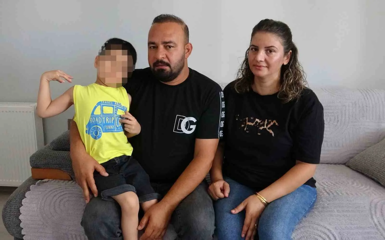 Mersin'de kan donduran görüntüler: Otizmli çocuğun okul korkusu kamerada