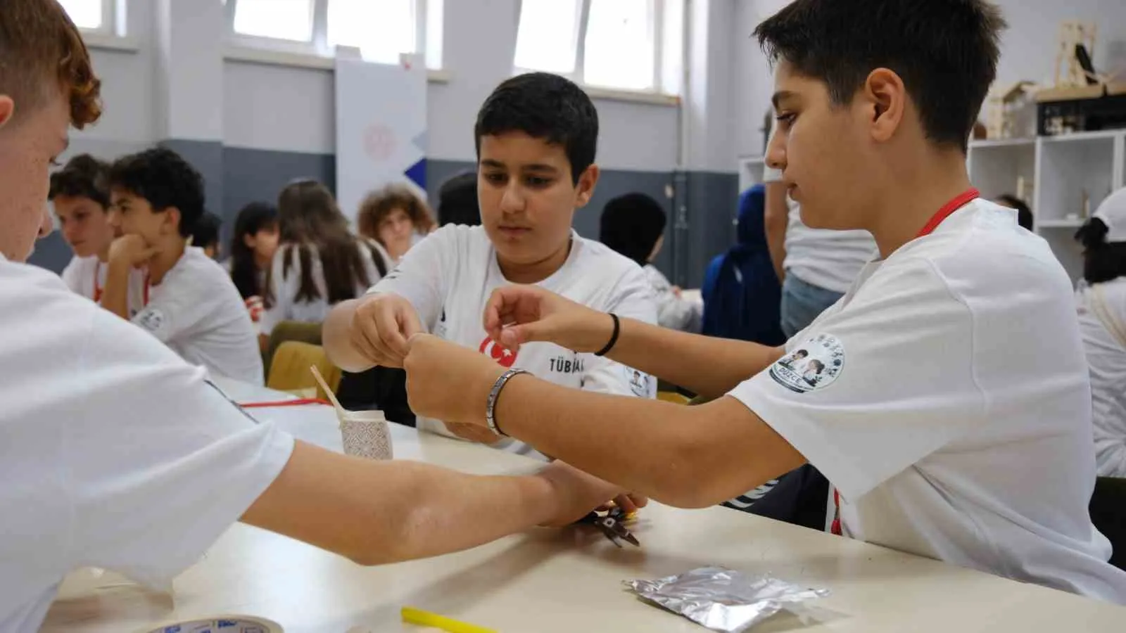 Düzce'nin genç beyinleri doğayı laboratuvara dönüştürüyor