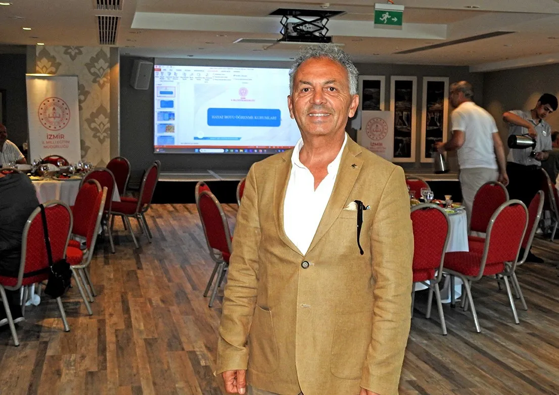 Eğitimcilerin Çeşme buluşması: Gelecek dönemin stratejileri masaya yatırıldı