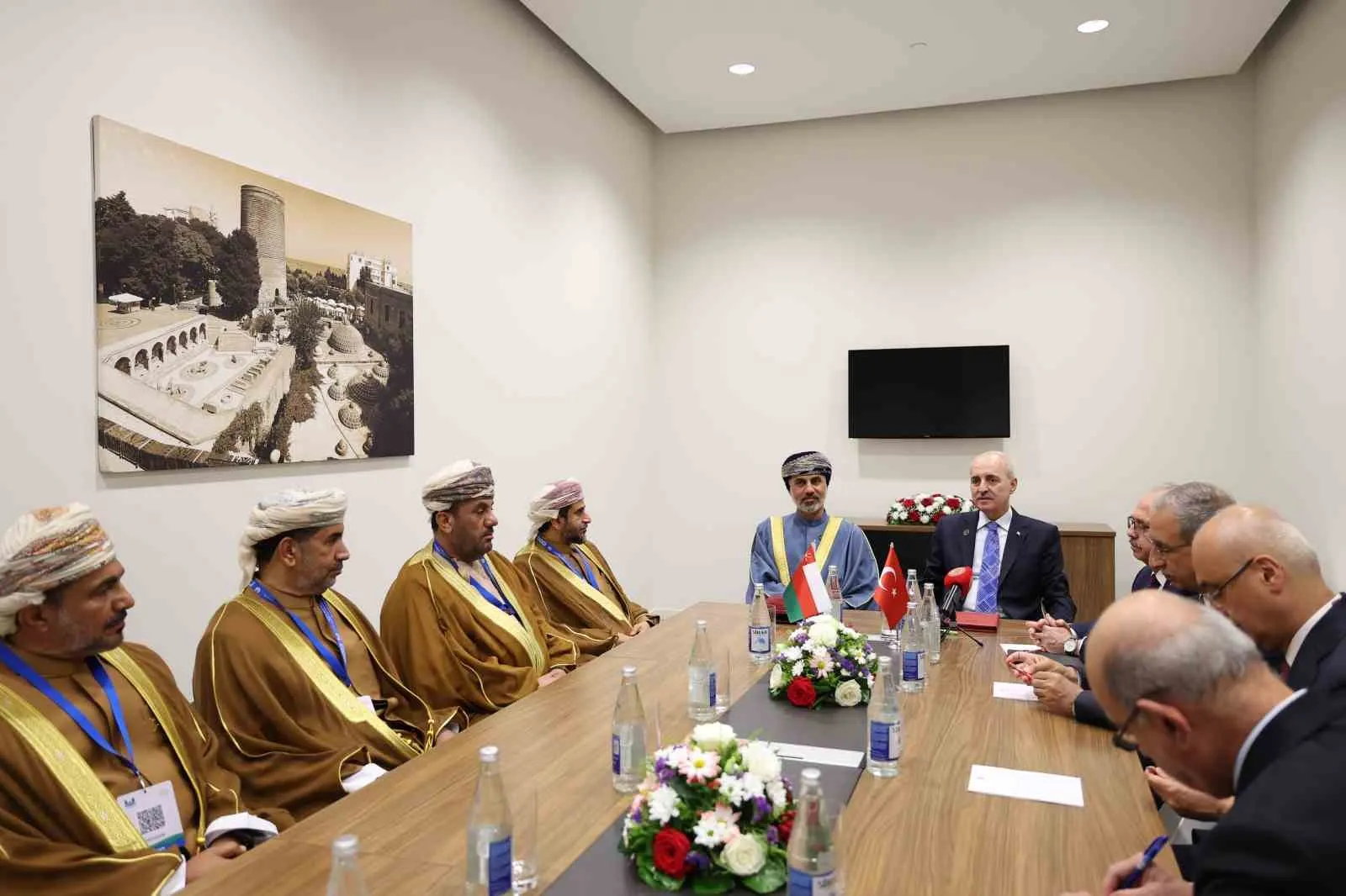 Bakü'de kritik diplomasi trafiği: Kurtulmuş'tan bölgesel barış için "ortak strateji" çağrısı