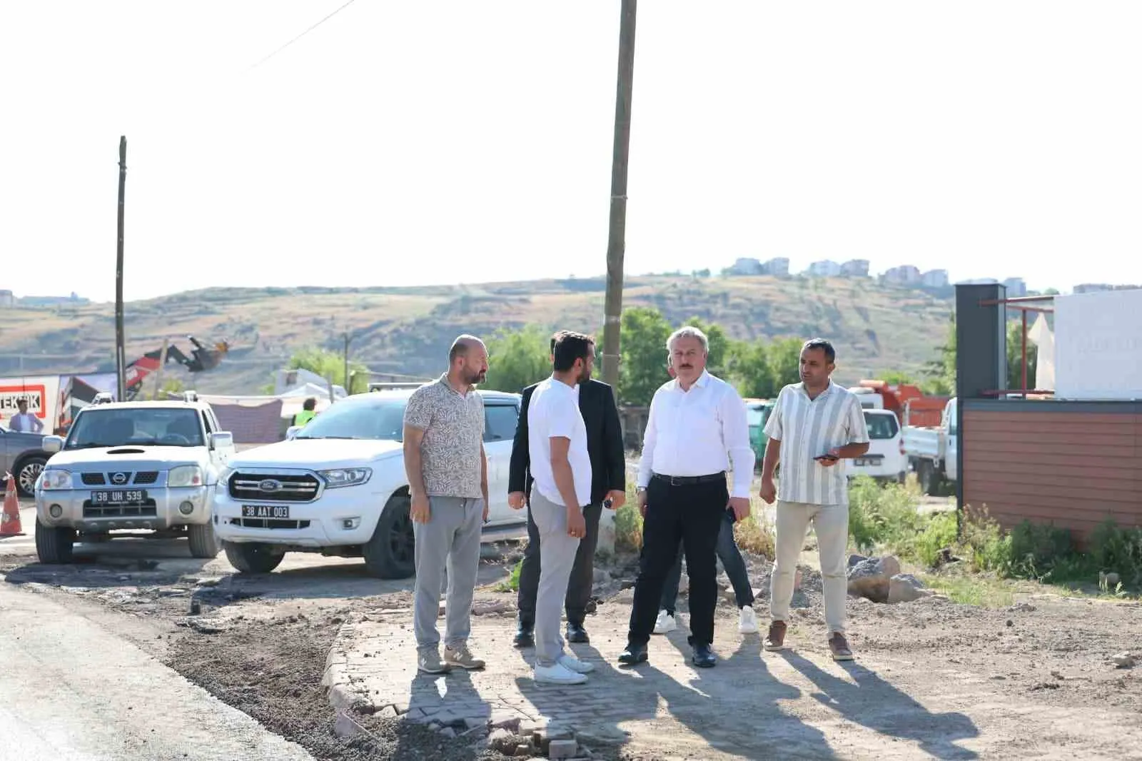 Melikgazi’de asfalt seferberliği: 4 mahallede ulaşım standardı yükseliyor