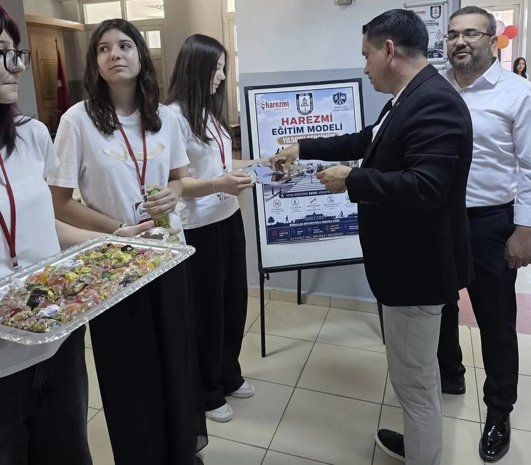 Simav’da genç beyinlerden trafik güvenliği için çözüm seferberliği