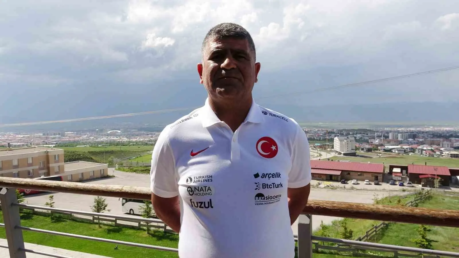 Amatör futbolun kalbi Erzurum'da atıyor: Avrupa yolu Palandöken'den geçecek