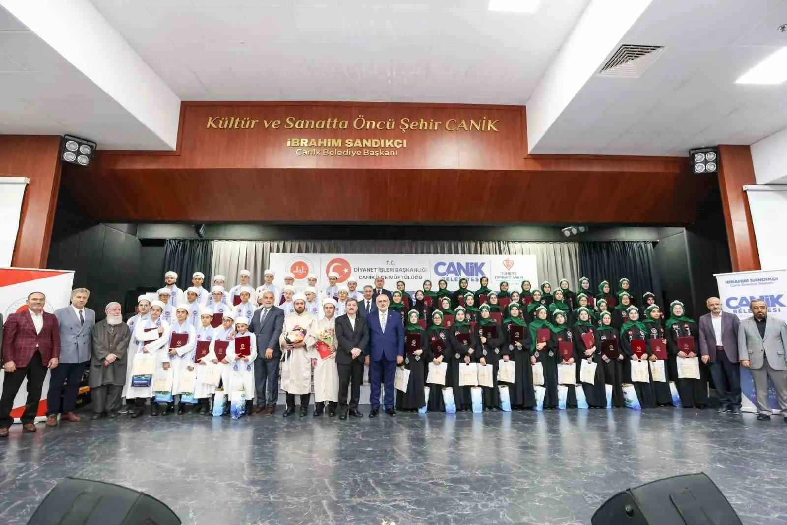 Samsun’da 62 genç hafız için gurur günü: İcazetlerini törenle aldılar