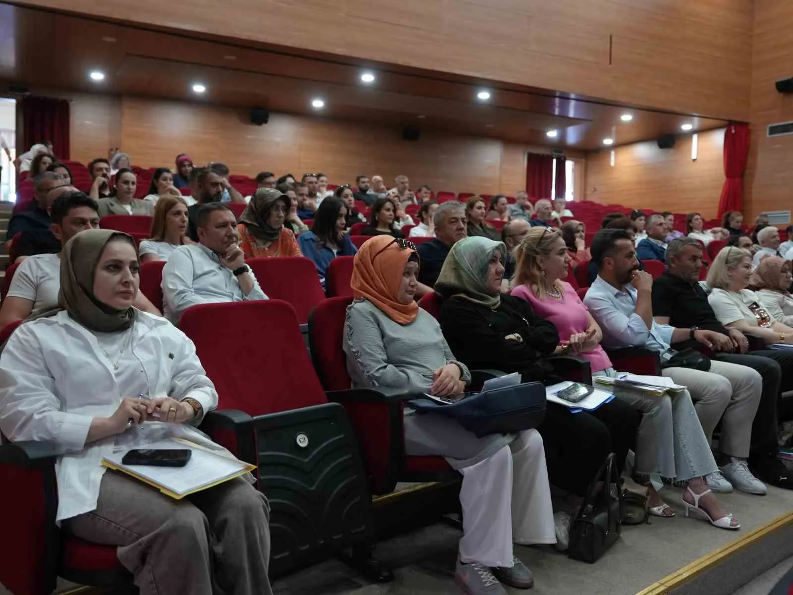 Düzce Belediyesinde bütçe disiplini ve stratejik yönetim eğitimi