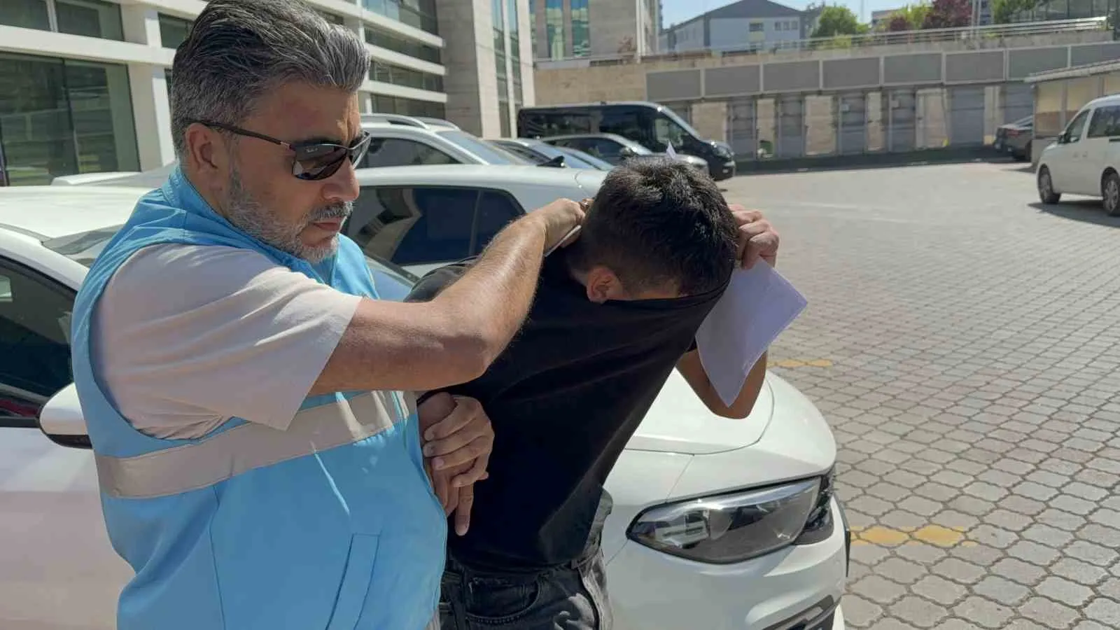 Konser alanındaki dehşet gecesinde itiraf geldi: Bıçaklı saldırgan cezaevine gönderildi