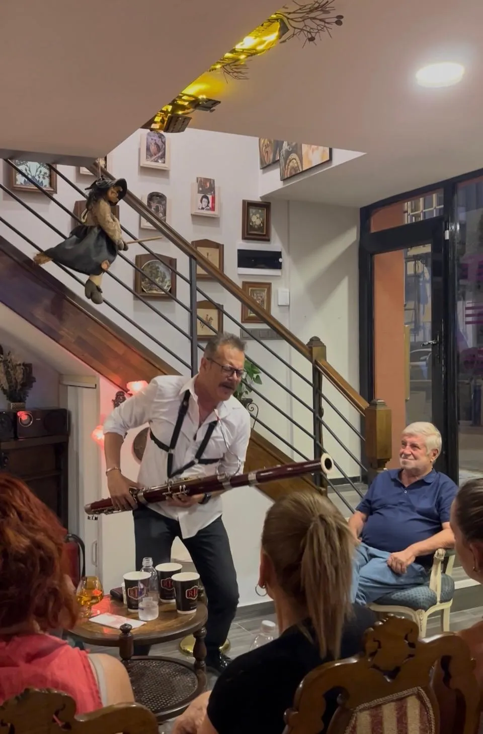 Karataş'ta sanat rüzgarı: Fagotun hikayesini ondan dinlediler