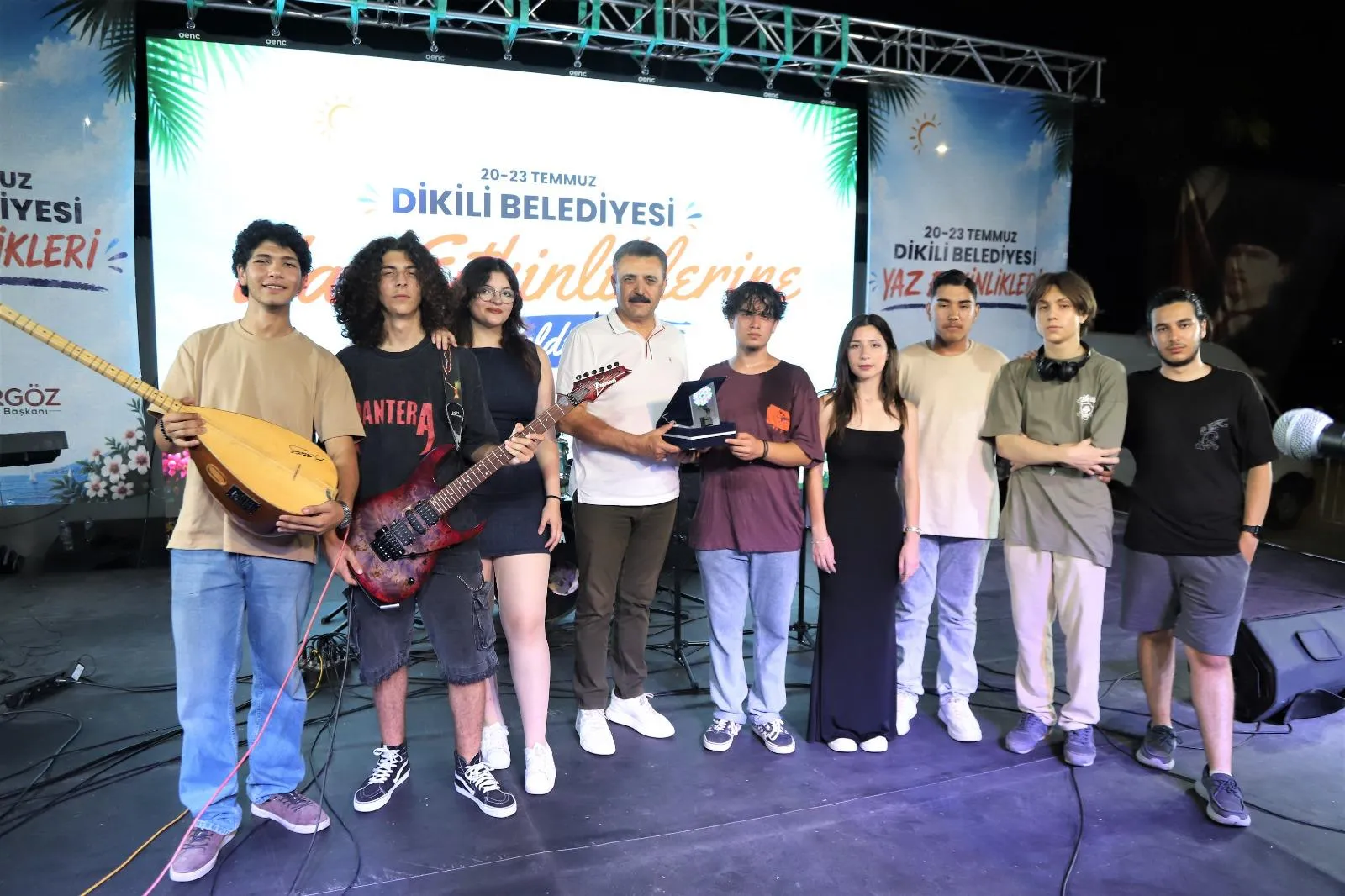 Dikili’de dört gün süren sanat rüzgarı: Yaz akşamları unutulmaz anlara sahne oldu