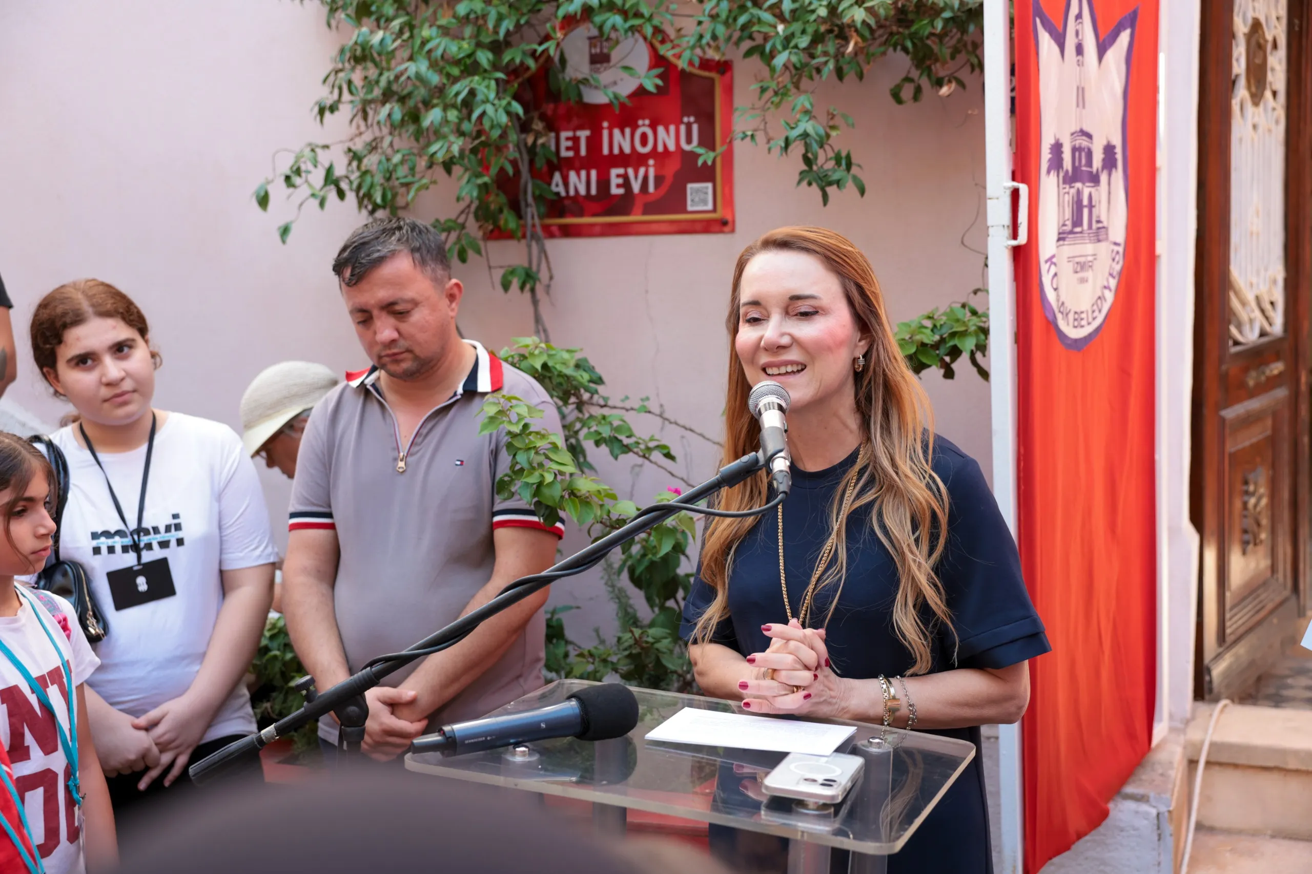 Konak’ta Lozan coşkusu: Cumhuriyetin tapusuna sahip çıkıyoruz